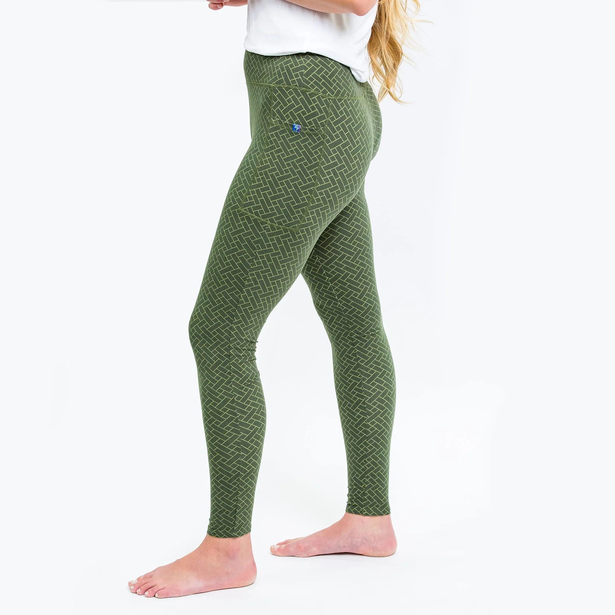 Lugging Ankle Leggings - Solids - Image 44