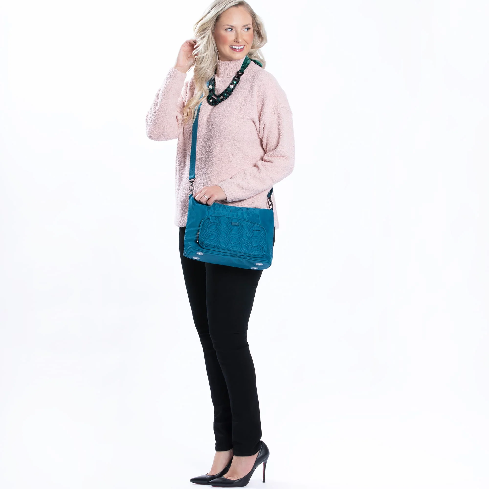 Samba XL Convertible Crossbody Bag - Image 4
